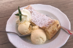 Apfelstrudel